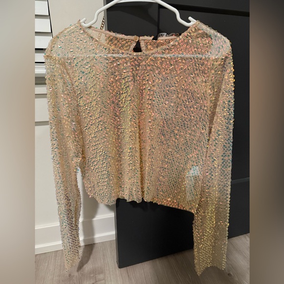 Zara  iridescent sequin Long Sleeve crop top. New with tags. - Picture 2 of 5